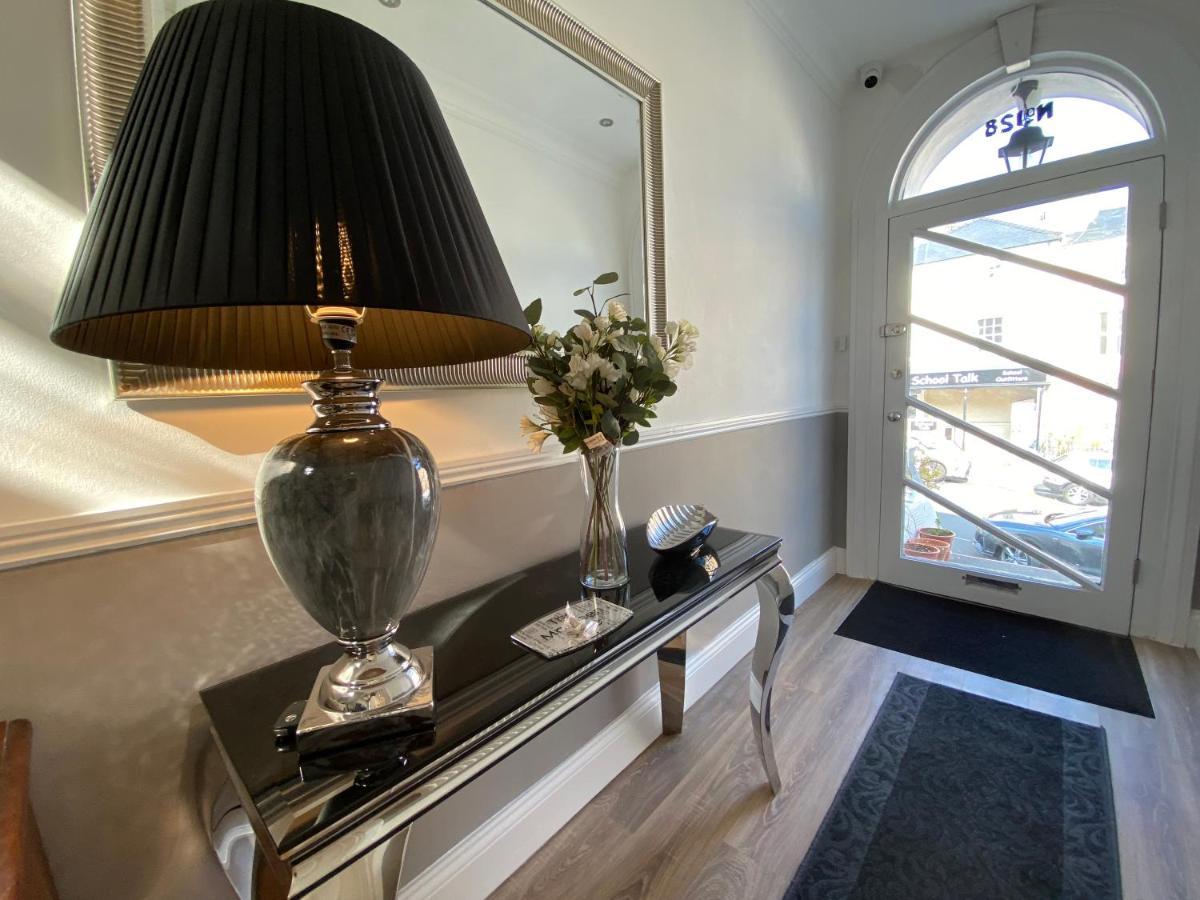 The Maureen Suite Лландидно Экстерьер фото
